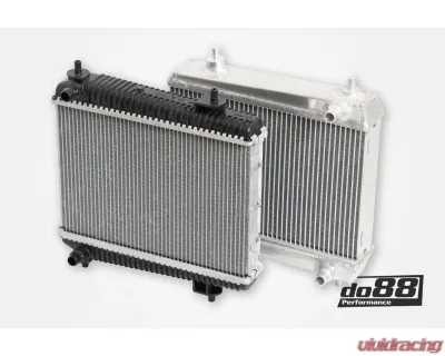 do88 Performance Auxiliary Radiator  BMW M2 M3 M4 G80 G82 G87 S58 2020-2024 - WC-440