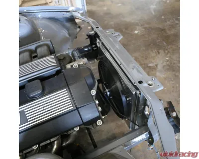 Chase Bays -20AN Tucked Aluminum Radiator Only BMW E30 | E36 | E46 - CB-E306RAD-20AN