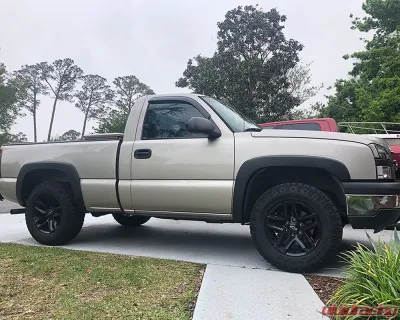 Freedom Off-Road 3 Inch Front Lift Spindles / 2 Inch Rear Blocks w/ U-Bolts and Shocks GM Silverado | Sierra 1500 1999-2006 - FO-G501-RWD-KIT