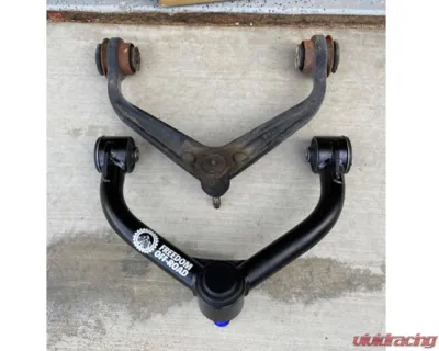 Freedom Off-Road Front Upper Control Arms 2-4 Inch Lift GM Silverado | Sierra 2500 HD | 3500 HD 2011-2019 - FO-G704FU
