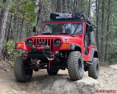 Freedom Off-Road 2.5 Inch Front / 2.5 Inch Rear Lift Springs w/ Shocks Jeep Wrangler TJ 1997-2006 - FO-SH301+FO-J102F25+FO-J102R25