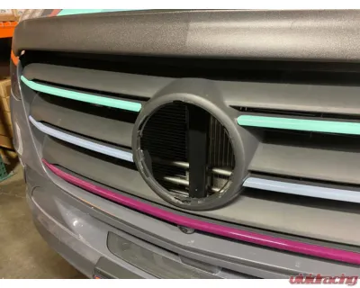 Terrawagen LED Grill Star w/Harness Mercedes-Benz 907 Sprinter 2019-2023 - TWNS-08