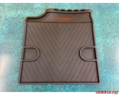 Terrawagen Walk Through Center Mat Crew/Passenger Mercedes-Benz 907 Sprinter 2019-2023 - TWNS-34