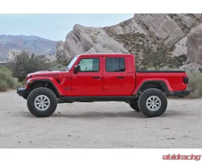Fabtech 5'' Trail Lift Kit 2.5 Resi Front Dirt Logic Coilovers & 2.25 Resi Rear Dirt Logic Shocks Jeep Gladiator 4WD Gas 2020-2023 K4219DL - K4219DL