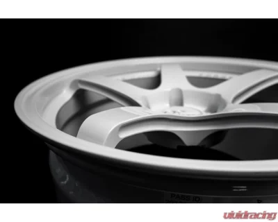 Endless Forged F01 Forged Wheels 18x9.5 5x120 38mm Glossy White - F01-89512-38-WHT