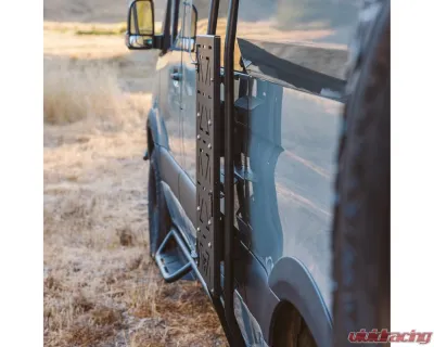 VanMart Anti-Climb Plate Set Mercedes-Benz Sprinter 144 | 170 2008-2024 - VNSPD-044