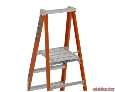 Werner 8' Type IA 14' Reach Height Fiberglass Platform Ladder - P6208