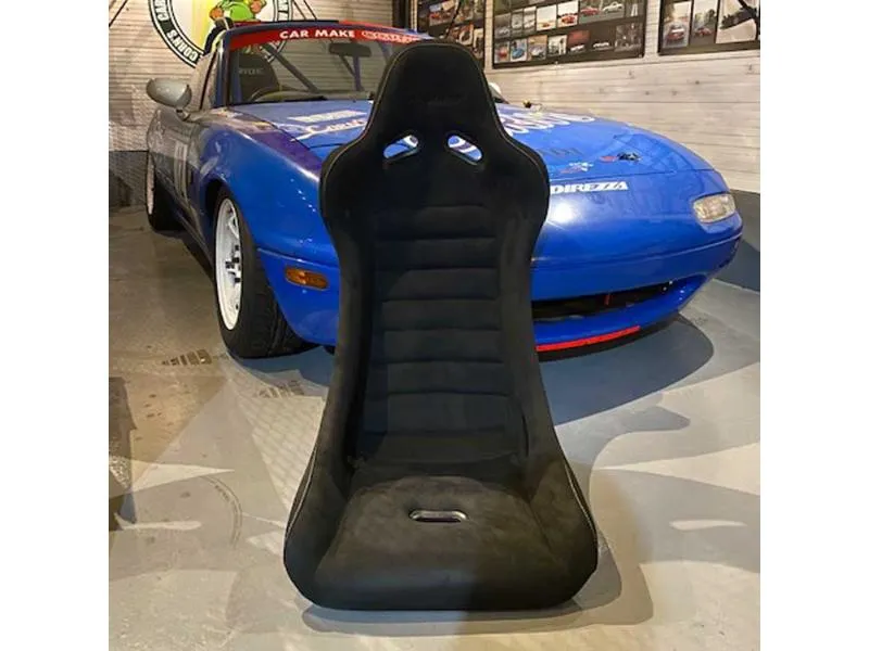 Car Make Corn's Black Fabric Silver Stitch Universal 1 Seat Bucket Seat - CMC-BKST-BKSL