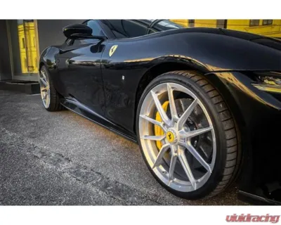 Capistro Exhaust Carbon Fiber Side Skirts with Small Fin Ferrari Roma 2020+ - 03FE13010004