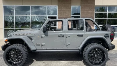 Forgiato Flow 004 Wheel                                     - FRG-FlowT4 - Image 13