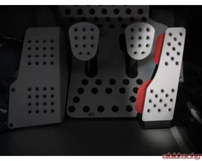 Rennline Perforated Gas Pedal for Porsche 911 C2/C4, 912, 914, 930, 993 (1965-1998) - Silver - P44       SILVER