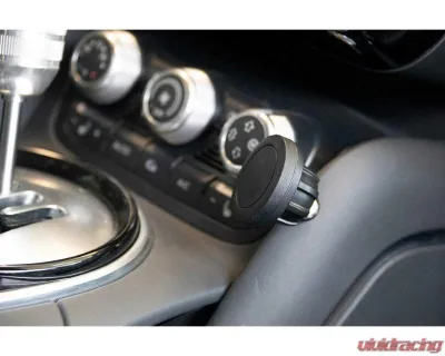 Rennline Non-Charging w/ Magsafe ExactFit Magnetic Phone Mount Audi R8 2006-2015 - PM01.51