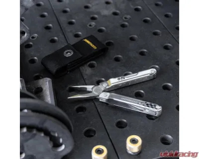 MagnaFlow x Leatherman Bond Multi-Tool, 14 Tools, 420HC Stainless Steel, Compact Design - 2694
