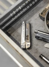 MagnaFlow x Leatherman Bond Multi-Tool, 14 Tools, 420HC Stainless Steel, Compact Design                                     - 2694 - Image 7