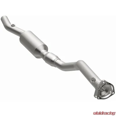 MagnaFlow Direct-Fit Catalytic Converter 4481658 for Audi A4/Quattro & VW Passat 1996-1999, Stainless Steel - 4481658