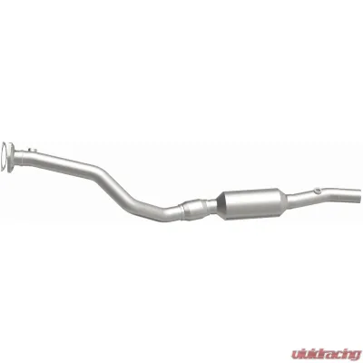 MagnaFlow Direct-Fit Catalytic Converter 4481658 for Audi A4/Quattro & VW Passat 1996-1999, Stainless Steel - 4481658