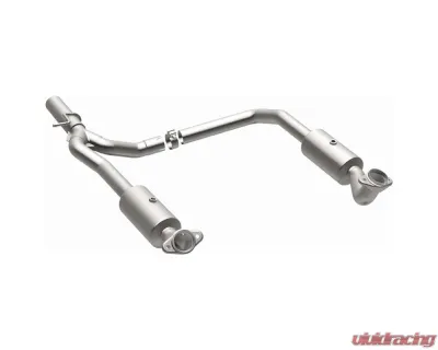 MagnaFlow California Grade CARB Compliant Direct-Fit Catalytic Converter Ford E-350 Super Duty 5.4L 2009-2015 - 4551599