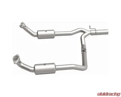 MagnaFlow California Grade CARB Compliant Direct-Fit Catalytic Converter Ford E-350 Super Duty 5.4L 2009-2015 - 4551599