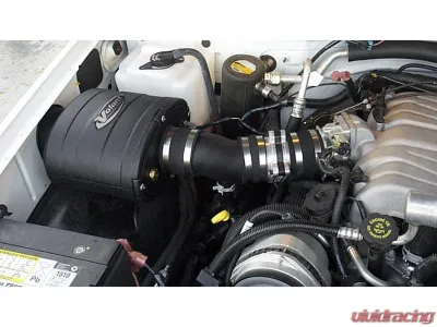 Volant Closed Box Air Intake w/ DryTech Filter GMC C2500 1996-1998 - 15974D