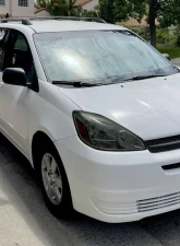 Spec-D Factory Style Headlights w/ Amber Reflector (Chrome Housing/Smoked Lens) Toyota Sienna 2004-2005                                     - 2LH-SNA04G-GO - Image 10