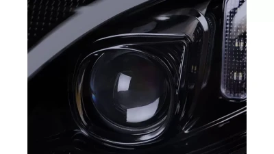 Spec-D Switchback Sequential Turn Signal Projector Headlights (Glossy Black Housing/Light Smoked Lens)  Mercedes-Benz W205 C-Class 2015-2018                                     - 2LHP-W20515G-SQ-TM - Image 3