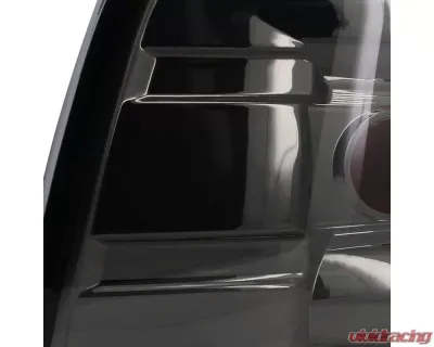 Spec-D Taillights (Chrome Housing/Smoked Lens) Ford Expedition 2003-2006 - LT-EPED03G-TM