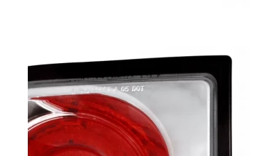 Spec-D Taillights (Chrome Housing/Clear Lens) Jeep Grand Cherokee 2005-2006                                     - LT-GKEE04-TM - Image 6