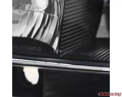 Spec-D Factory Style Crystal Headlights w/ Amber Reflector & Bumper Lights (Matte Black Housing/Clear Lens) GMC Sierra | Yukon 1999-2007 - 2LBLH-GMC99JM-RS