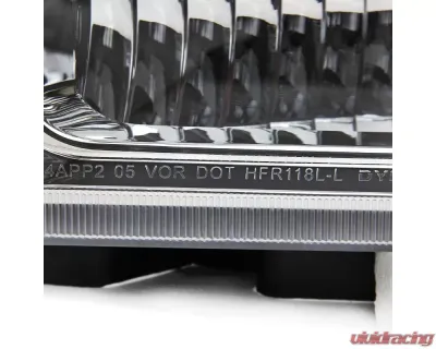 Spec-D Crystal Headlights (Chrome Housing/Clear Lens) Ford F-Series | Excursion 2005-2007 - 2LH-F25005-ABM