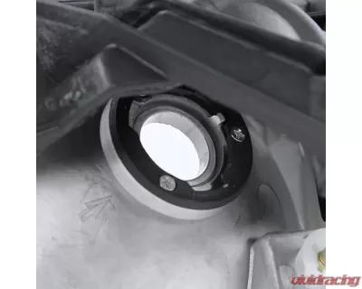 Spec-D Crystal Headlight w/ Amber Reflector (Clear Lens) - Passenger Side Only  GMC Sierra | Yukon 1999-2006 - 2LH-GMC99-R-GO