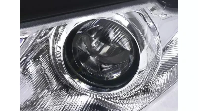 Spec-D Projector Headlights w/ R8 Style LED Light Bar (Chrome Housing/Clear Lens) Audi A4 2005-2008                                     - 2LHP-A406-8V2-TM - Image 3