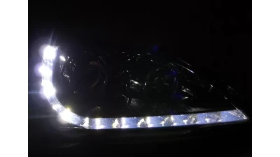 Spec-D Projector Headlights w/ R8 Style LED Light Strip (Chrome Housing/Smoked Lens) Honda Civic 2004-2005                                     - 2LHP-CV04G-8-RS - Image 2