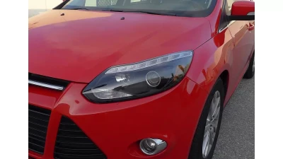 Spec-D Projector Headlights w/ LED Light Strip & LED Turn Signal Lights (Matte Black Housing/Clear Lens) Ford Focus 2012-2014                                     - 2LHP-FOC12JM-TM - Image 3