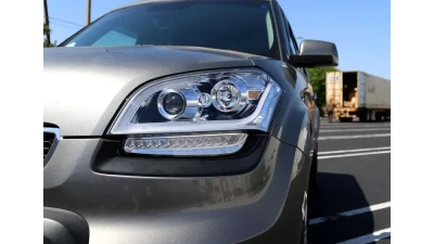 Spec-D Projector Headlights w/ LED Light Bar & LED Turn Signal Lights (Chrome Housing/Clear Lens) Kia Soul 2010-2011                                     - 2LHP-SOU10-TM - Image 10