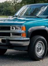 Spec-D LED Strip Bumper Corner Signal Lights (Matte Black Housing/Clear Lens) Chevrolet | GMC 1988-1999                                     - LB-C1088JM-G3-GO - Image 9