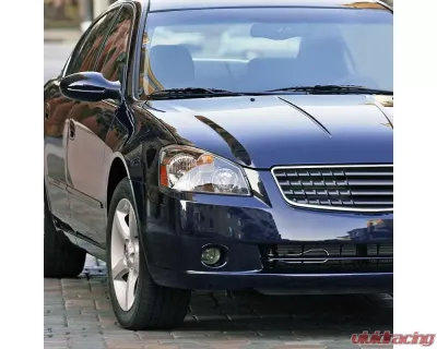 Spec-D H11 Fog Lights Kit (Chrome Housing/Smoked Lens) Nissan Altima | Quest 2004-2006 - LF-ALT06GOEM-HZ