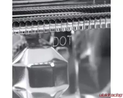 Spec-D H3 Fog Lights (Chrome Housing/Clear Lens) Toyota Corolla 2001-2002 - LF-COR01COEM-HZ