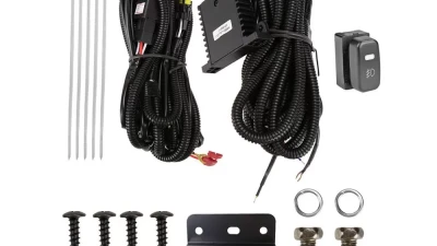 Spec-D H16 Fog Lights Kit w/ Integrated LED Light Strip & Turn Signal Lights (Chrome Housing/Clear Lens) Mitsubishi Outlander 2016-2020                                     - LF-LAN16CDRL-DL - Image 7