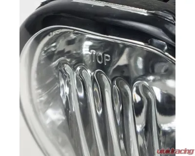Spec-D 9006 Fog Lights (Chrome Housing/Clear Lens) Toyota | Pontiac 2003-2008 - LF-TRIX03COEM-HZ