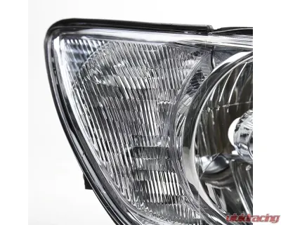 Spec-D Factory Style Crystal Headlights (Chrome Housing/Clear Lens) Lexus IS300 2001-2005 - LH-IS30001-RS