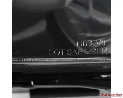 Spec-D Factory Style Crystal Headlights (Matte Black Housing/Clear Lens) Lexus IS300 2001-2005 - LH-IS30001JM-RS