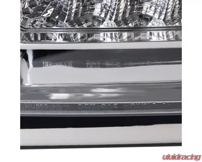 Spec-D Projector Headlights w/ LED Light Strip & Turn Signal Lights (Chrome Housing/Clear Lens) Chrysler 300 2005-2010 - LHP-30005-V2-TM