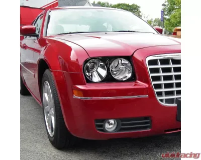 Spec-D Projector Headlights (Glossy Black Housing/Smoke Lens) Chrysler 300 2005-2010 - LHP-30005G-TM