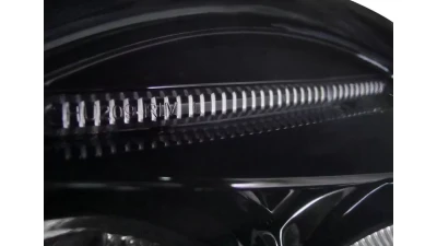 Spec-D Halo Projector Headlights (Glossy Black Housing/Smoked Lens) Volkswagen Beetle 1998-2005                                     - LHP-BEE98G-TM - Image 5