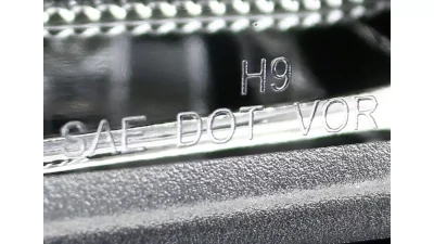 Spec-D Projector Headlights w/ LED Light Bar & LED Turn Signal Lights (Chrome Housing/Clear Lens) Mercedes-Benz W204 C-Class 2008-2011                                     - LHP-BW20408-TM - Image 7