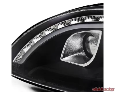 Spec-D Projector Headlights w/ LED Light Strip & Turn Signal Lights (Matte Black Housing/Clear Lens) Mercedes-Benz W220 S-Class 1998-2006 - LHP-BW22000JM-TM