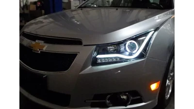 Spec-D Halo Projector Headlights w/ LED Light Bar & LED Turn Signal Lights (Matte Black Housing/Clear Lens) Chevrolet Cruze 2011-2016                                     - LHP-CRU11JM-TM - Image 4