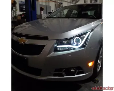 Spec-D Halo Projector Headlights w/ LED Light Bar & LED Turn Signal Lights (Matte Black Housing/Clear Lens) Chevrolet Cruze 2011-2016 - LHP-CRU11JM-TM