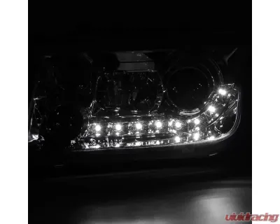 Spec-D Projector Headlights w/ R8 Style LED Light Strips (Chrome Housing/Clear Lens) Volkswagen Jetta | Bora 1999-2004 - LHP-JET99-8-TM