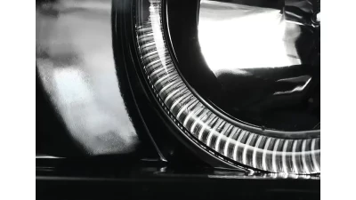 Spec-D Halo Projector Headlights (Jet Black Housing/Clear Lens) Ford Mustang 2005-2009                                     - LHP-MST05BK-TM - Image 6